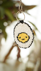 Porte-clés punch needle oeuf