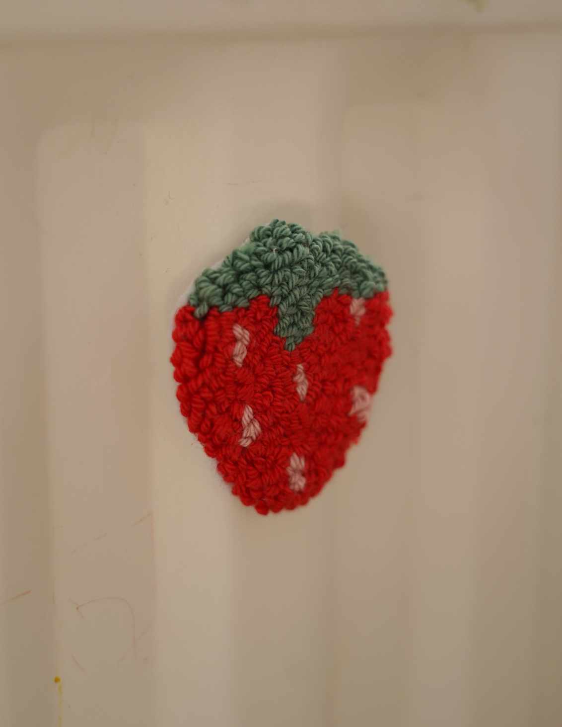 Aimant punch needle fraise