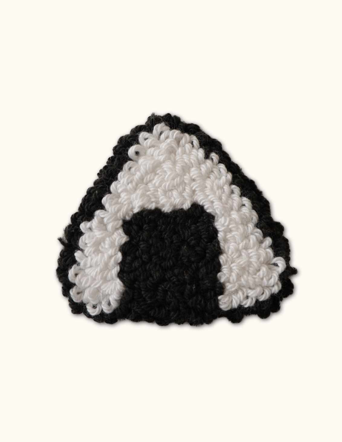 Magnet punchneedle Onigiri